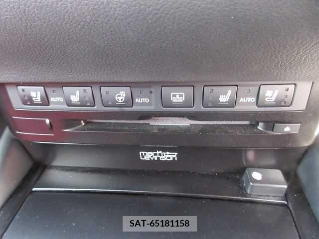 Lexus ES 2019-05 201163-6