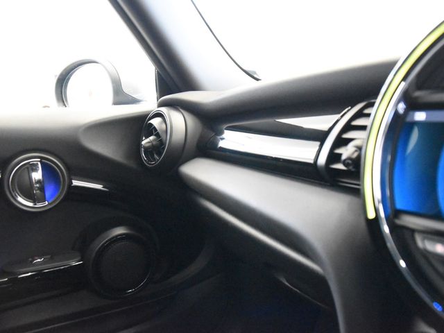 Bmw MINI 2021-05 10836-11