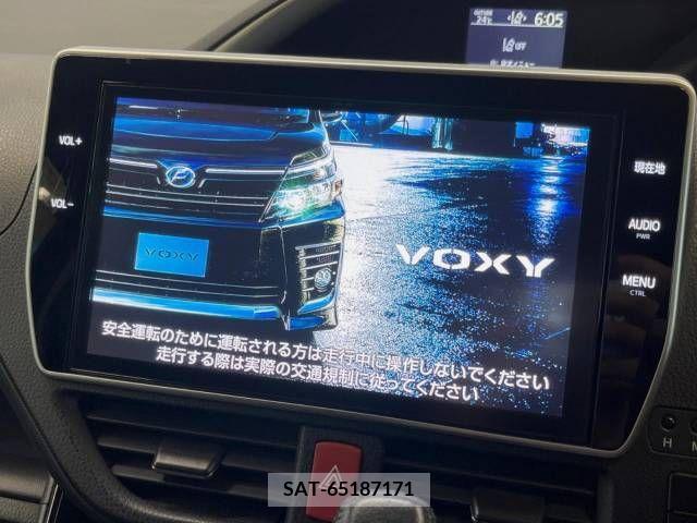 Toyota VOXY 2017-01 321498-2