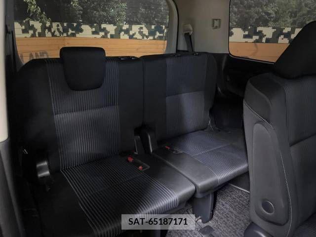 Toyota VOXY 2017-01 321498-10