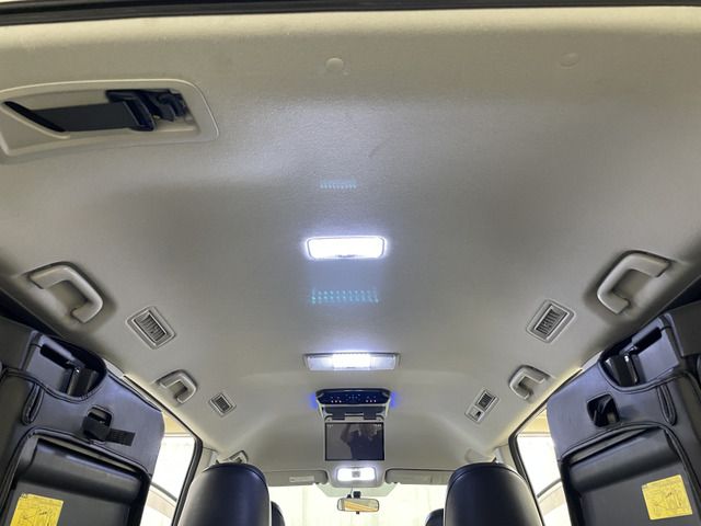 Toyota NOAH 2010-07 189223-17