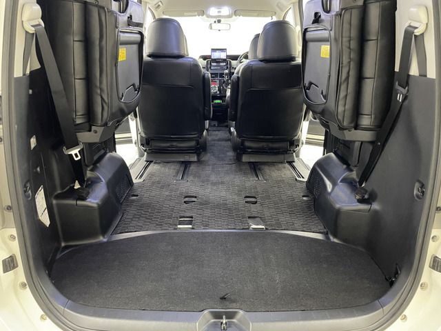 Toyota NOAH 2010-07 189223-15