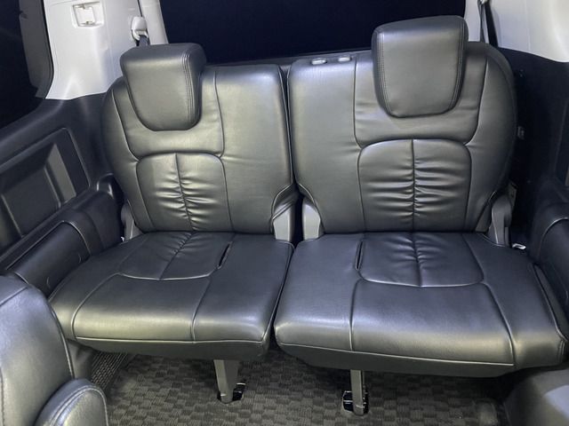 Toyota NOAH 2010-07 189223-13