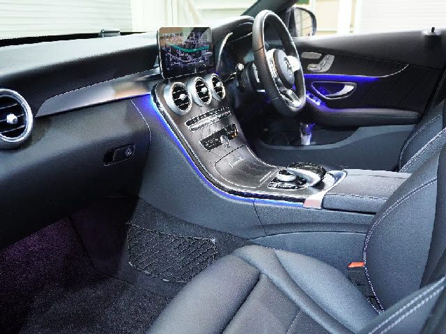 Mercedes Benz C-CLASS 2020-07 15993-3