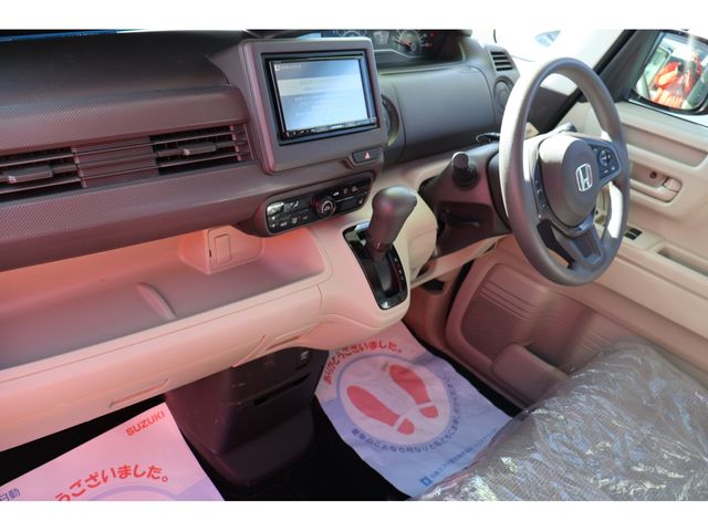 Honda N BOX 2020-10 190422-1