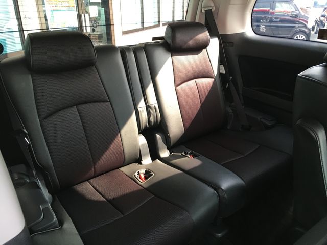 Toyota VELLFIRE 2014-10 186478-10