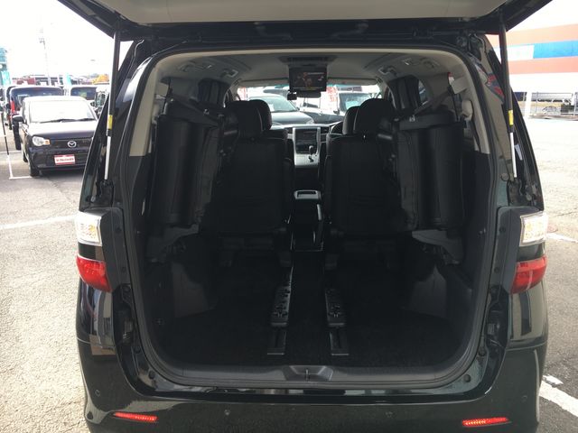 Toyota VELLFIRE 2014-10 186478-16