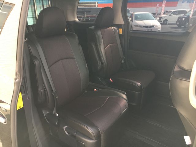 Toyota VELLFIRE 2014-10 186478-9