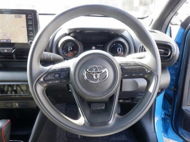 Toyota YARIS 2020-03 14275-7