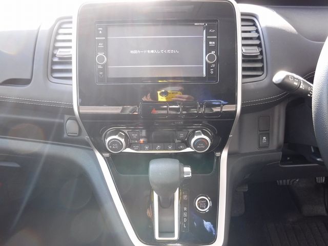 Nissan SERENA 2017-08 27443-13
