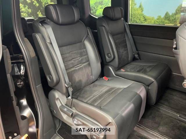 Honda e 2022-10 373873-11