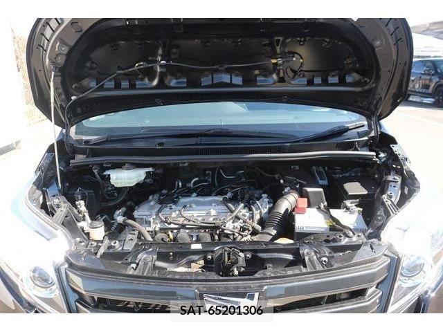 Toyota NOAH 2016-10 210393-17