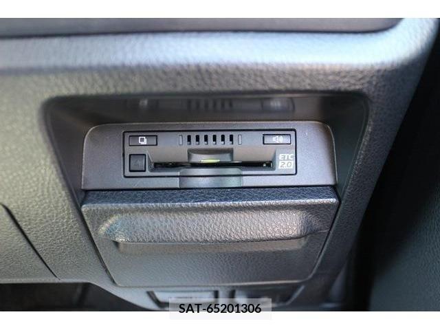 Toyota NOAH 2016-10 210393-4