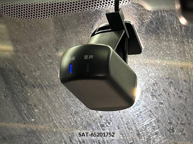 Nissan SERENA 2020-08 341839-9