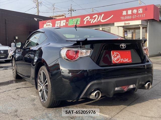 Toyota 86 2012-10 268485-6