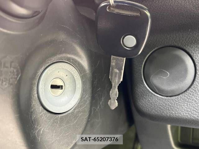 Suzuki ALTO 2018-11 305093-6
