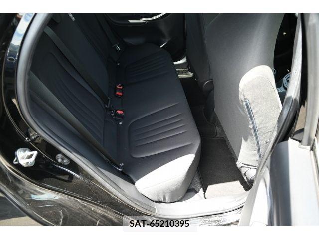 Toyota YARIS 2021-05 308740-9