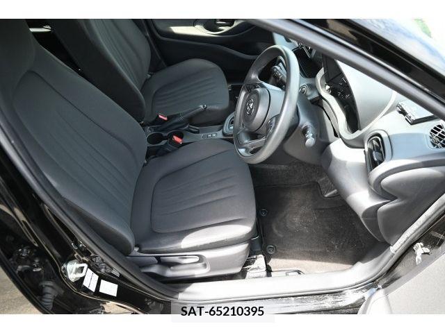 Toyota YARIS 2021-05 308740-7