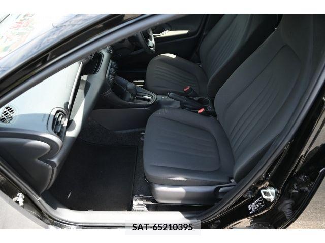 Toyota YARIS 2021-05 308740-8