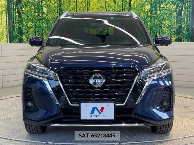Nissan KICKS 2021-12 362270-14
