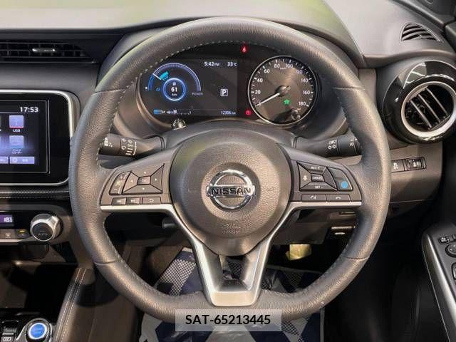 Nissan KICKS 2021-12 362270-11
