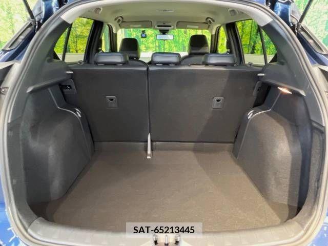 Nissan KICKS 2021-12 362270-10
