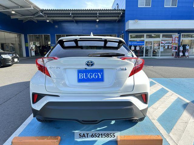 Toyota C-HR 2017-10 294995-5