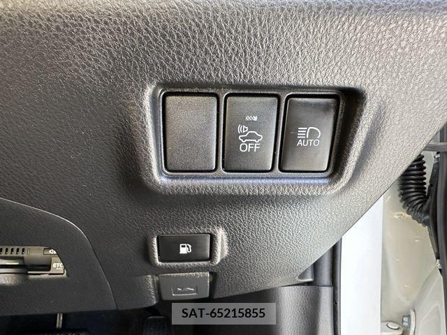 Toyota C-HR 2017-10 294995-16