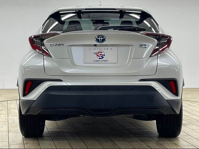 Toyota C-HR 2017-03 23388-12