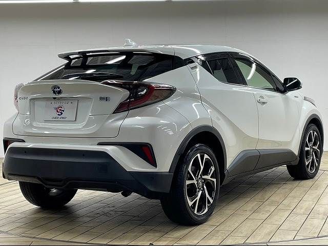 Toyota C-HR 2017-03 23388-15