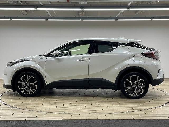 Toyota C-HR 2017-03 23388-14
