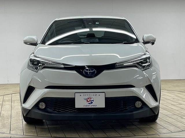 Toyota C-HR 2017-03 23388-11