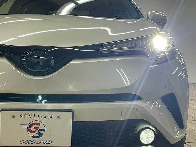 Toyota C-HR 2017-03 23388-17