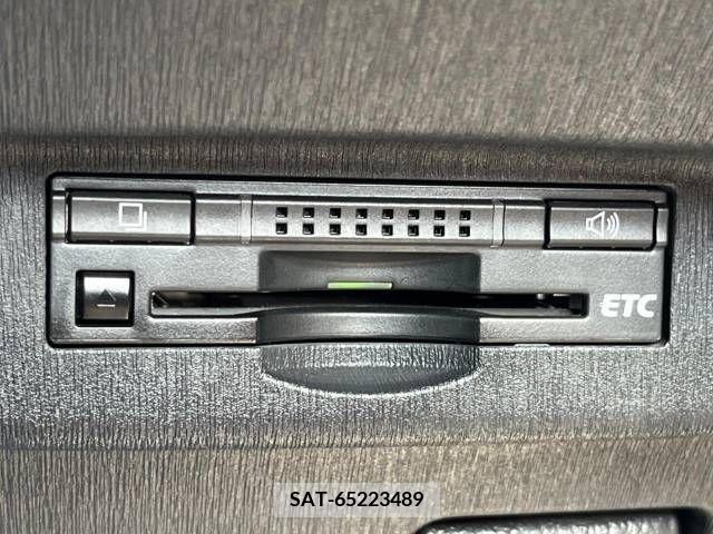 Toyota PRIUS 2013-10 366571-4