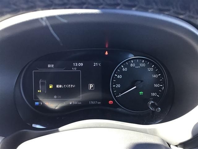 Nissan KICKS 2020-09 14514-7