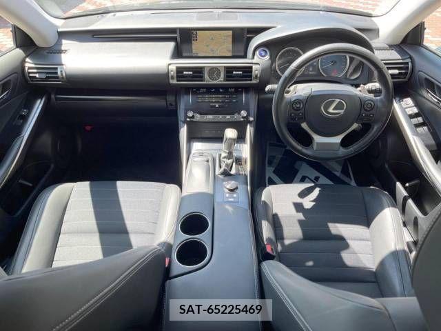 Lexus IS 2013-12 297914-1