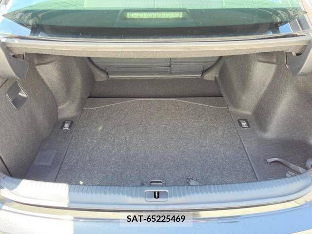 Lexus IS 2013-12 297914-10