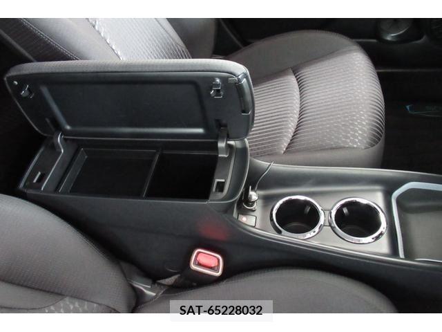 Toyota PRIUS 2017-03 247476-20