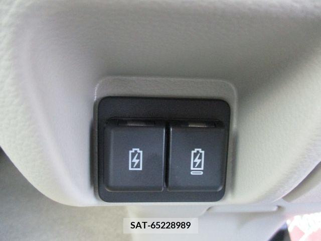 Suzuki EVERY WAGON 2023-11 301739-17