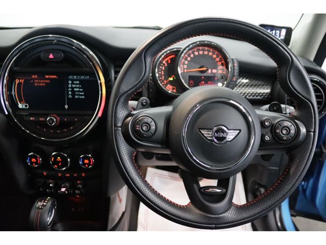 Bmw MINI 2017-09 663-16
