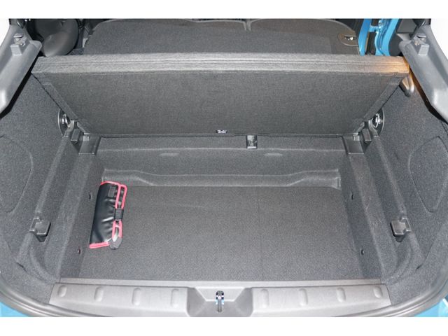 Bmw MINI 2017-09 663-23