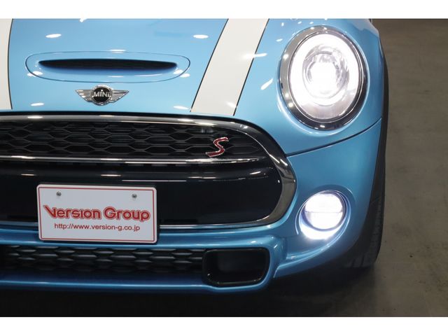 Bmw MINI 2017-09 663-26