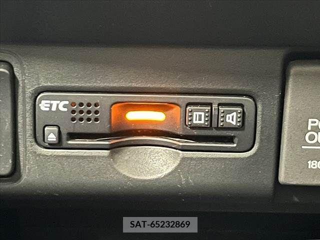 Honda N BOX CUSTOM 2017-05 306685-6