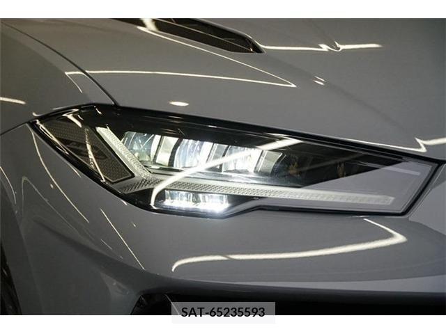 Lamborghini URUS 2024-03 274072-8