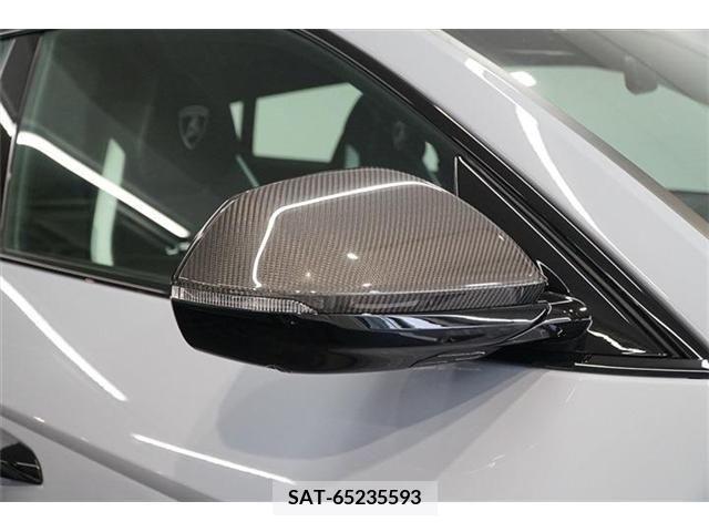 Lamborghini URUS 2024-03 274072-11