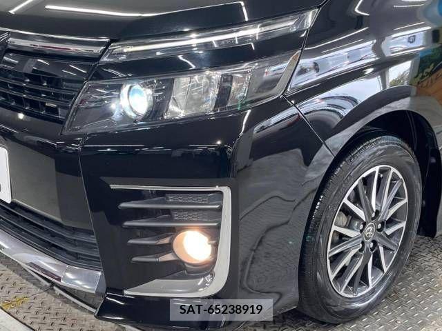 Toyota VOXY 2014-04 225767-12