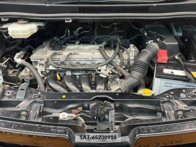 Toyota VOXY 2014-04 225767-18