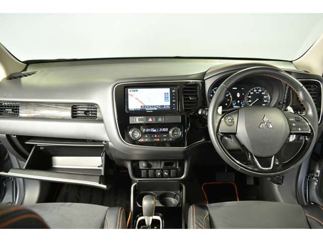 Mitsubishi OUTLANDER 2017-11 2462-2