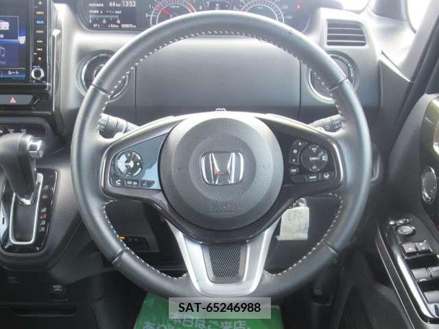 Honda N BOX 2018-09 278586-9