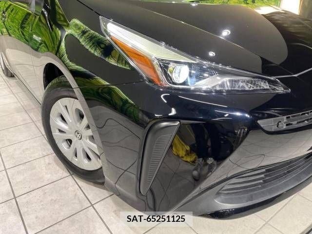 Toyota PRIUS 2019-08 221491-12